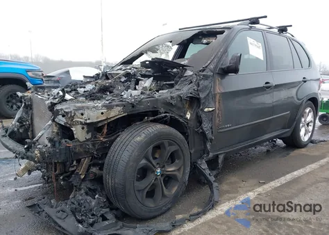 2012 BMW X5 xDrive35D z USA, uszkodzony, nr VIN 5UXZW0C55CL673476